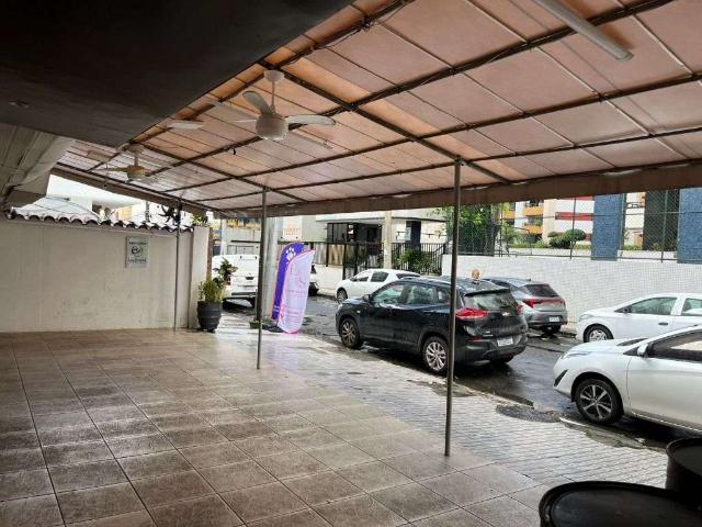 Ponto Comercial aluguel em Salvador, Caminho das Árvores