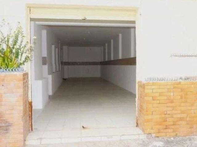 Ponto Comercial aluguel em Salvador, Garcia
