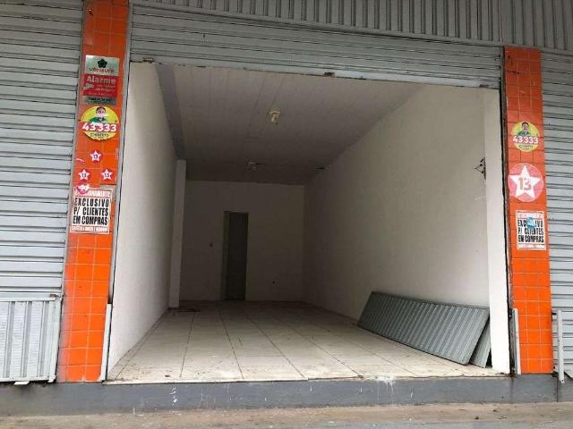 Ponto Comercial aluguel em Salvador, Pirajá