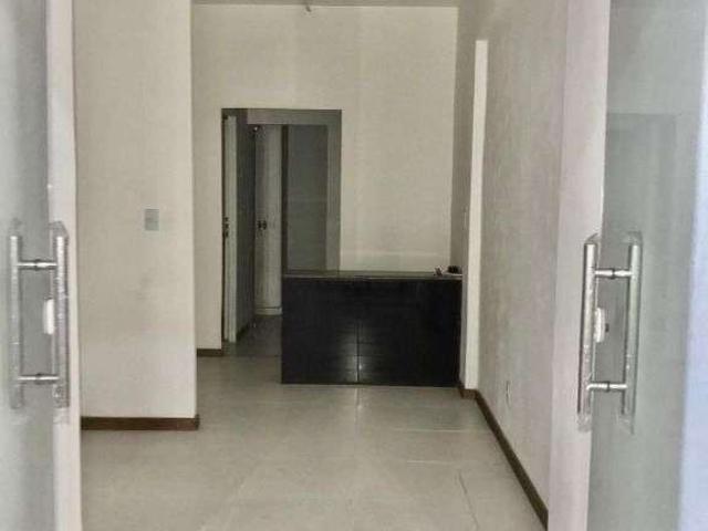 Ponto Comercial aluguel em Salvador, Pituba