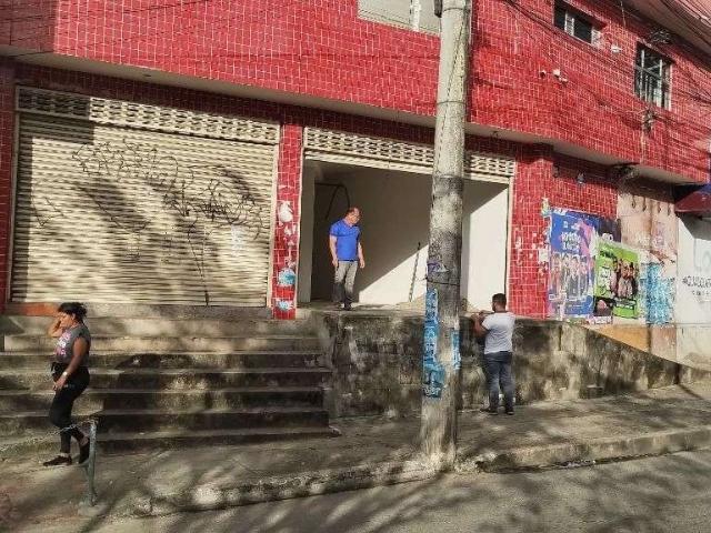 Ponto Comercial aluguel em Salvador, Pirajá
