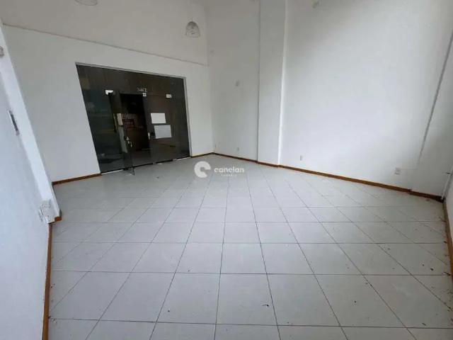 Ponto Comercial aluguel em Região Geográfica Imediata de Santa Maria, Santa Maria