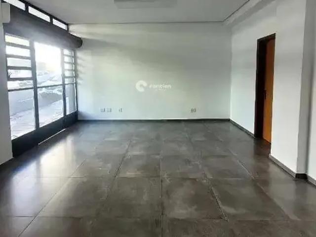 Ponto Comercial aluguel em Região Geográfica Imediata de Santa Maria, Santa Maria