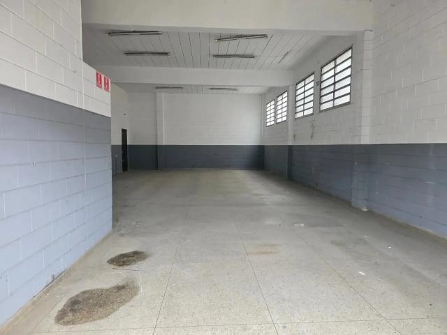 Ponto Comercial aluguel em Jardim Nina, Santana de Parnaíba