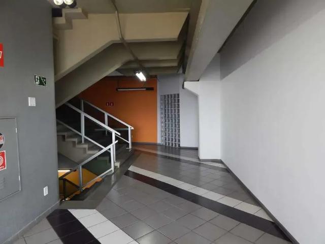 Ponto Comercial aluguel em Região Imediata de São Paulo, Região Metropolitana de São Paulo