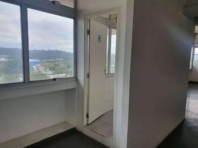 Ponto Comercial aluguel em Região Imediata de São Paulo, Região Metropolitana de São Paulo