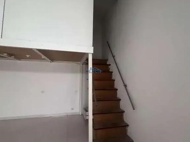 Ponto Comercial aluguel em Região Imediata de São Paulo, Região Metropolitana de São Paulo