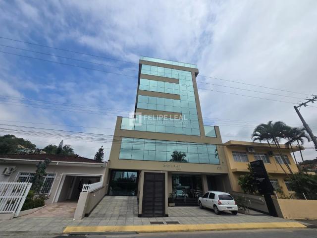 Ponto Comercial aluguel em Centro, Santo Amaro da Imperatriz