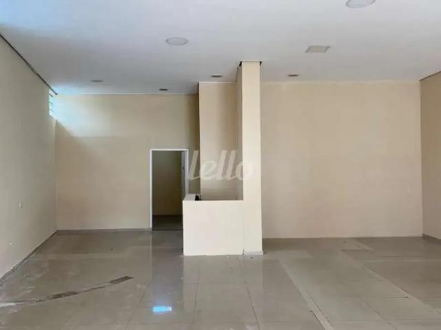 Ponto Comercial aluguel em Região Imediata de São Paulo, Região Metropolitana de São Paulo
