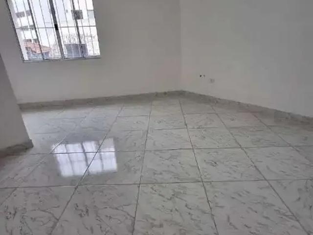 Ponto Comercial aluguel em Região Imediata de São Paulo, Região Metropolitana de São Paulo