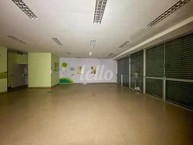 Ponto Comercial aluguel em Região Imediata de São Paulo, Região Metropolitana de São Paulo