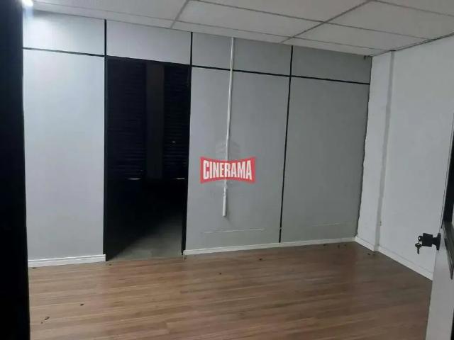 Ponto Comercial aluguel em Região Imediata de São Paulo, Região Metropolitana de São Paulo