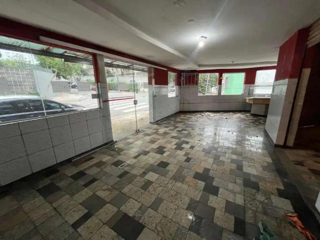 Ponto Comercial aluguel em Região Imediata de São Paulo, Região Metropolitana de São Paulo