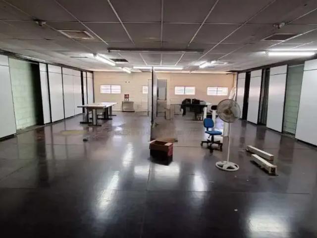 Ponto Comercial aluguel em Região Imediata de São Paulo, Região Metropolitana de São Paulo