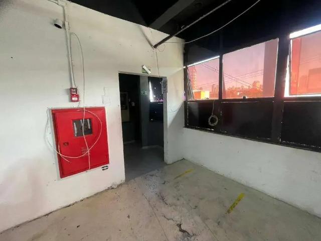 Ponto Comercial aluguel em Região Imediata de São Paulo, Região Metropolitana de São Paulo