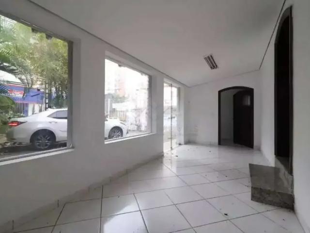 Ponto Comercial aluguel em Região Imediata de São Paulo, Região Metropolitana de São Paulo
