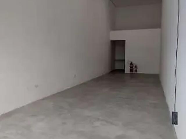Ponto Comercial aluguel em Região Imediata de São Paulo, Região Metropolitana de São Paulo