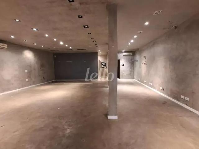 Ponto Comercial aluguel em Região Imediata de São Paulo, Região Metropolitana de São Paulo