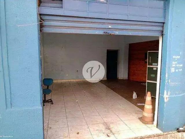 Ponto Comercial aluguel em Região Imediata de São Paulo, Região Metropolitana de São Paulo