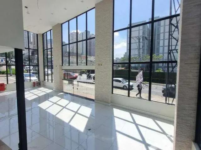 Ponto Comercial aluguel em Região Imediata de São Paulo, Região Metropolitana de São Paulo