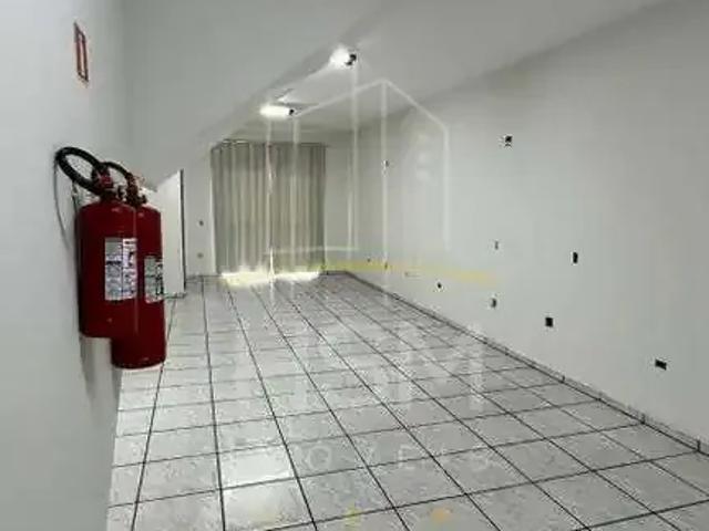 Ponto Comercial aluguel em Região Imediata de São Paulo, Região Metropolitana de São Paulo