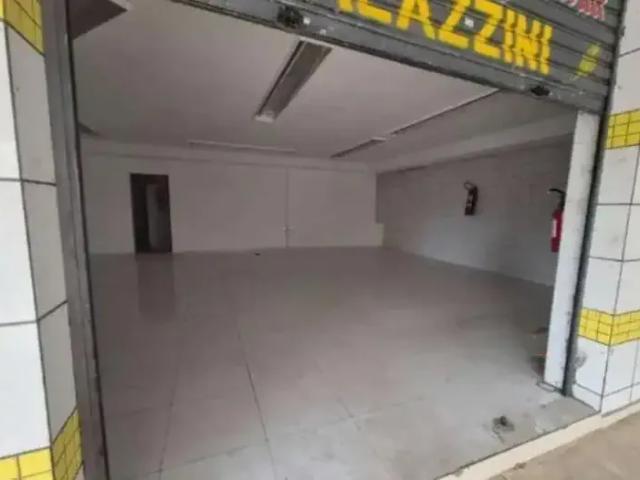 Ponto Comercial aluguel em Região Imediata de São Paulo, Região Metropolitana de São Paulo