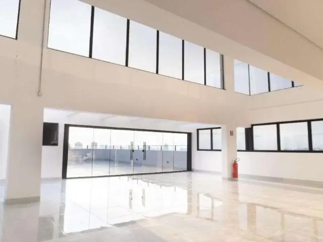 Ponto Comercial aluguel em Região Imediata de São Paulo, Região Metropolitana de São Paulo