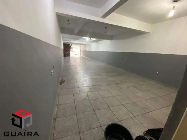 Ponto Comercial aluguel em Região Imediata de São Paulo, Região Metropolitana de São Paulo