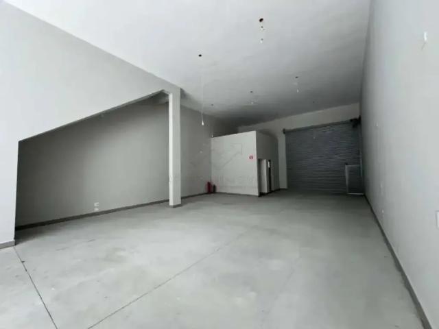 Ponto Comercial aluguel em Região Imediata de São Paulo, Região Metropolitana de São Paulo