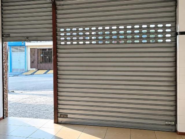 Ponto Comercial aluguel em Região Imediata de São Paulo, Região Metropolitana de São Paulo