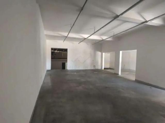 Ponto Comercial aluguel em Região Imediata de São Paulo, Região Metropolitana de São Paulo