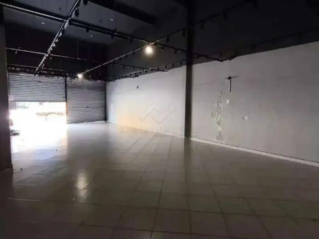 Ponto Comercial aluguel em Região Imediata de São Paulo, Região Metropolitana de São Paulo