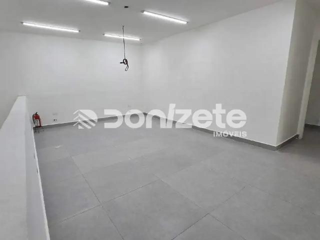 Ponto Comercial aluguel em Região Imediata de São Paulo, Região Metropolitana de São Paulo