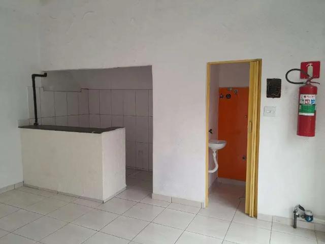 Ponto Comercial aluguel em Região Imediata de São Paulo, Região Metropolitana de São Paulo