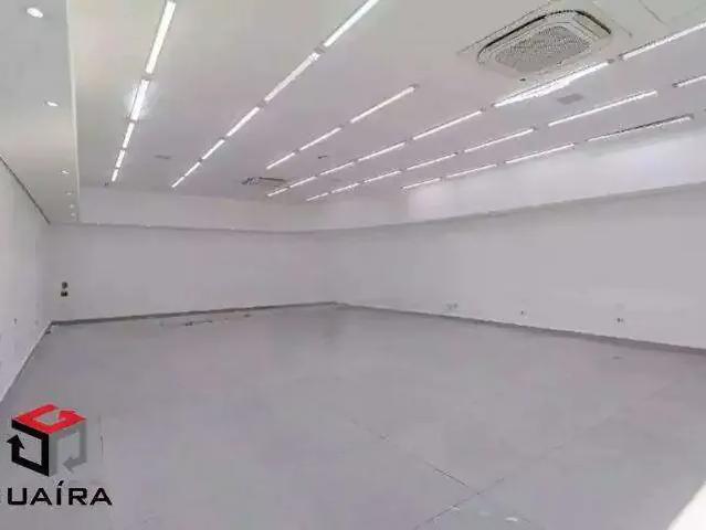 Ponto Comercial aluguel em Região Imediata de São Paulo, Região Metropolitana de São Paulo
