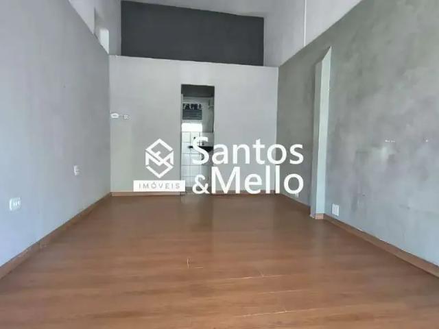 Ponto Comercial aluguel em Região Imediata de São Paulo, Região Metropolitana de São Paulo