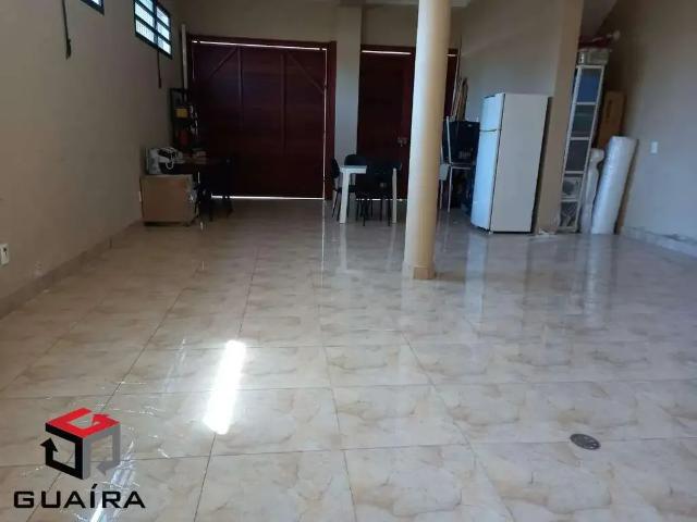 Ponto Comercial aluguel em Região Imediata de São Paulo, Região Metropolitana de São Paulo