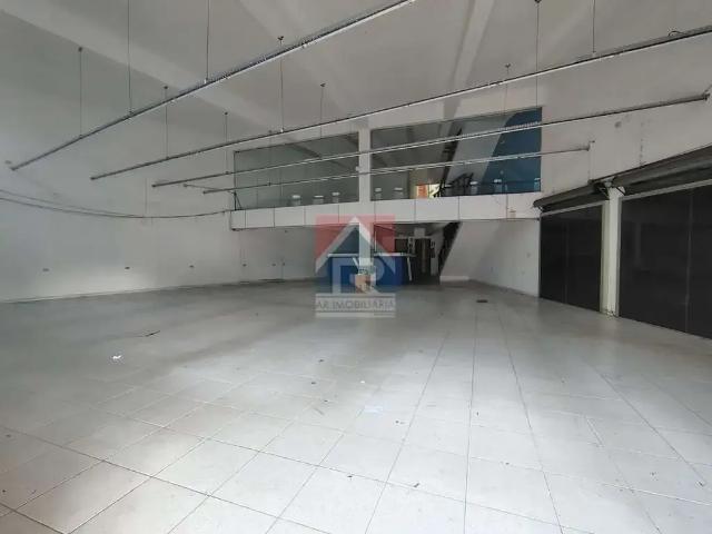 Ponto Comercial aluguel em Região Imediata de São Paulo, Região Metropolitana de São Paulo