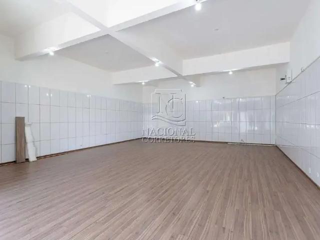 Ponto Comercial aluguel em Região Imediata de São Paulo, Região Metropolitana de São Paulo