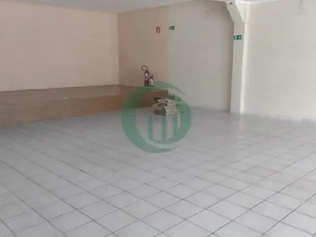 Ponto Comercial aluguel em Região Imediata de São Paulo, Região Metropolitana de São Paulo