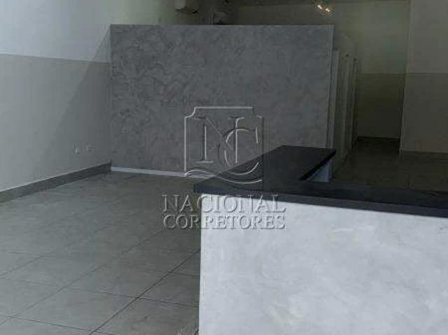 Ponto Comercial aluguel em Região Imediata de São Paulo, Região Metropolitana de São Paulo