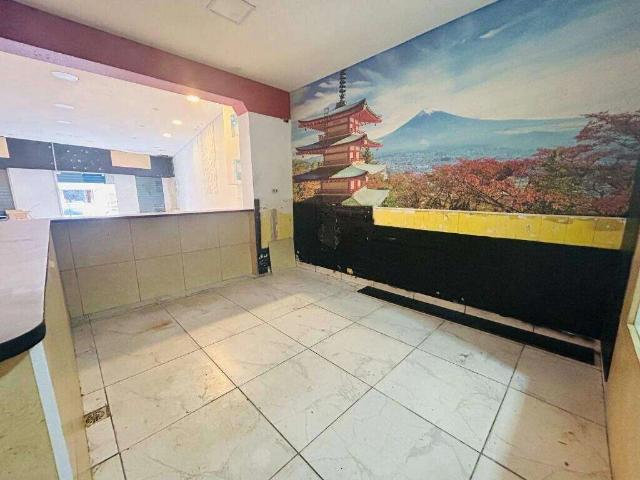 Ponto Comercial aluguel em Região Imediata de São Paulo, Região Metropolitana de São Paulo