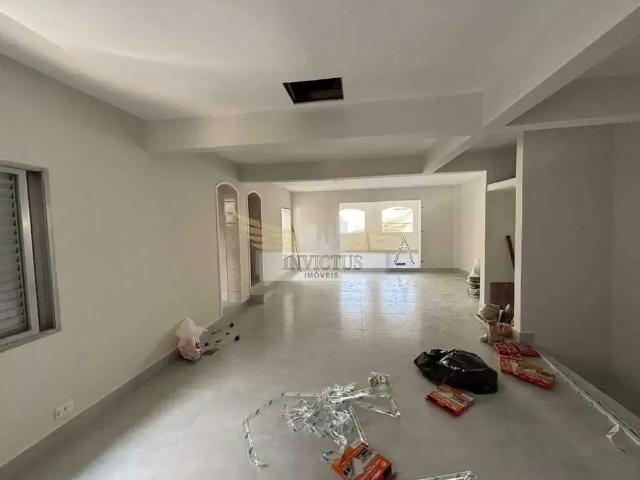 Ponto Comercial aluguel em Região Imediata de São Paulo, Região Metropolitana de São Paulo