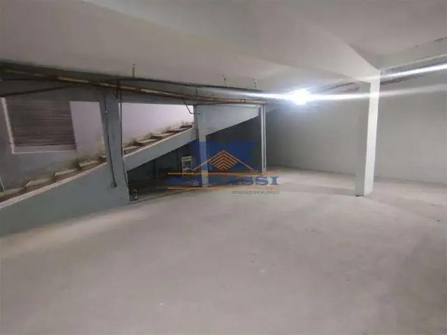 Ponto Comercial aluguel em Região Imediata de São Paulo, Região Metropolitana de São Paulo