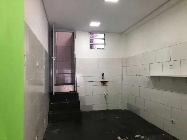 Ponto Comercial aluguel em Região Imediata de São Paulo, Região Metropolitana de São Paulo