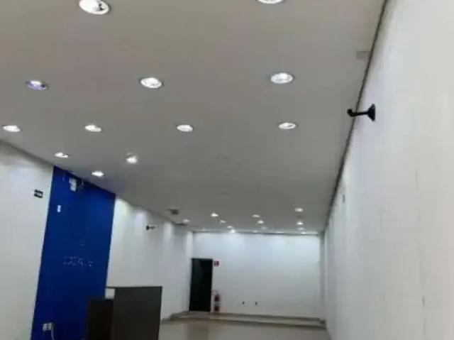 Ponto Comercial aluguel em Região Imediata de São Paulo, Região Metropolitana de São Paulo