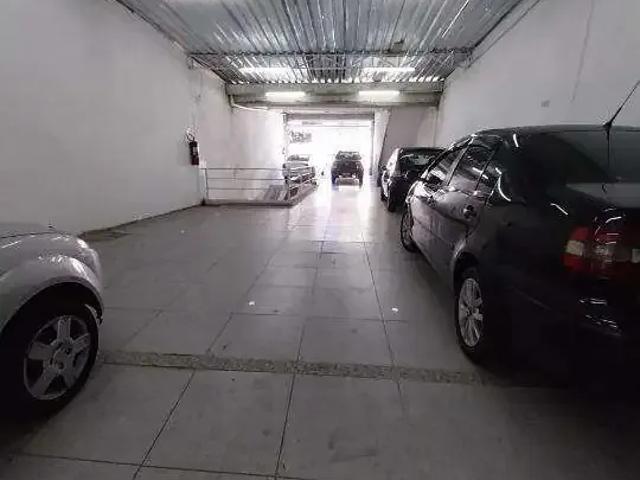Ponto Comercial aluguel em Região Imediata de São Paulo, Região Metropolitana de São Paulo