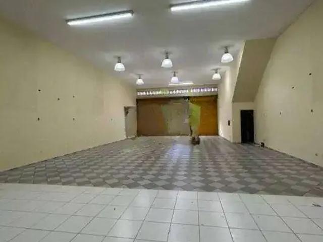 Ponto Comercial aluguel em Região Imediata de São Paulo, Região Metropolitana de São Paulo