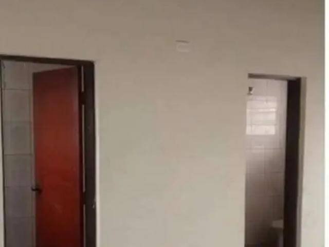 Ponto Comercial aluguel em Região Imediata de São Paulo, Região Metropolitana de São Paulo
