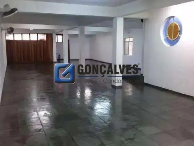 Ponto Comercial aluguel em Região Imediata de São Paulo, Região Metropolitana de São Paulo